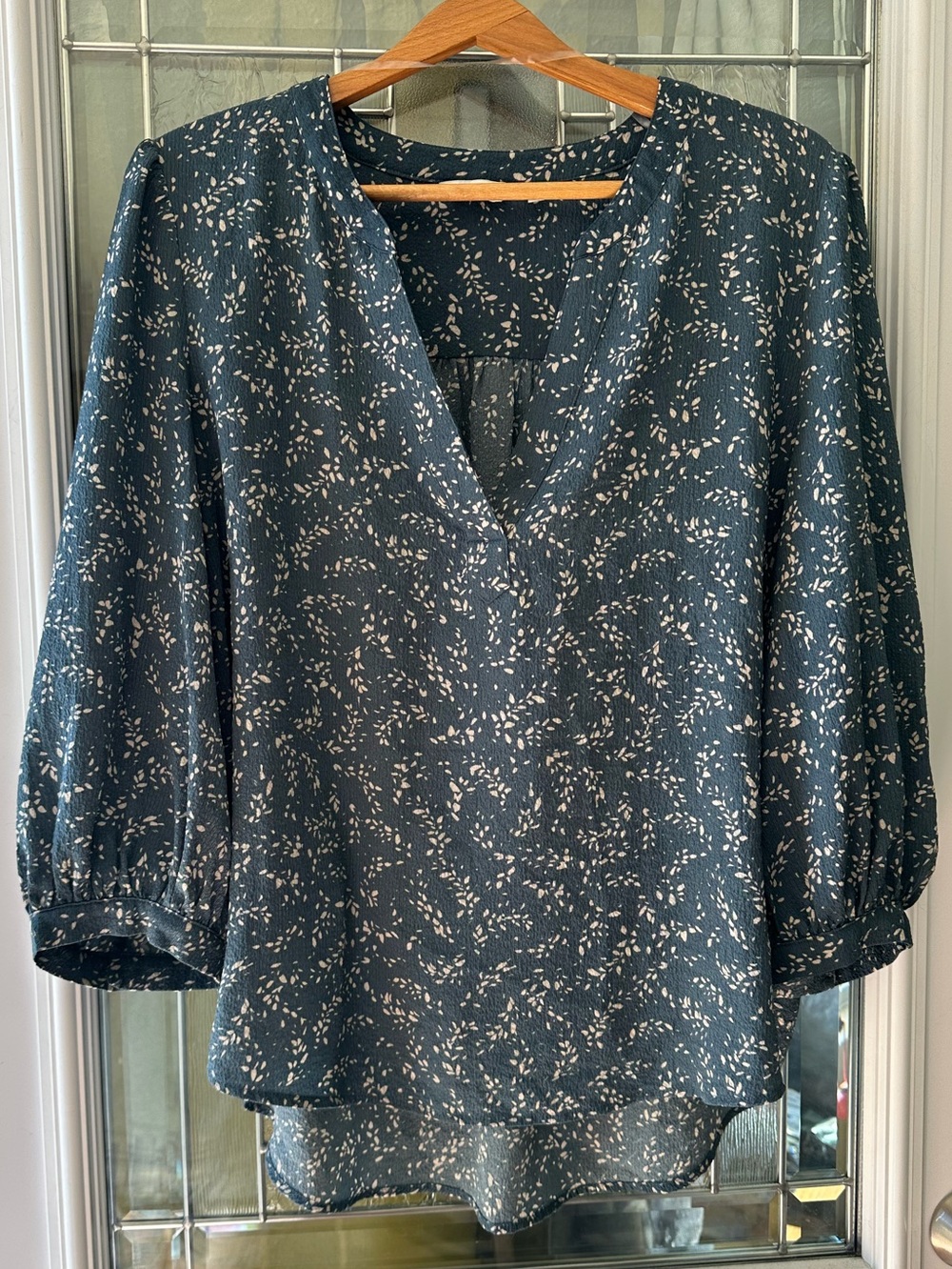 Reitmans Teal Blue Floral V-Neck Blouse